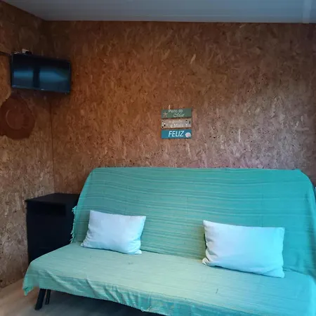 Πανσιόν O Canto Do Melro, *