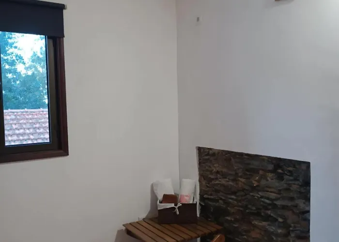 O Canto Do Melro, בית הארחה *